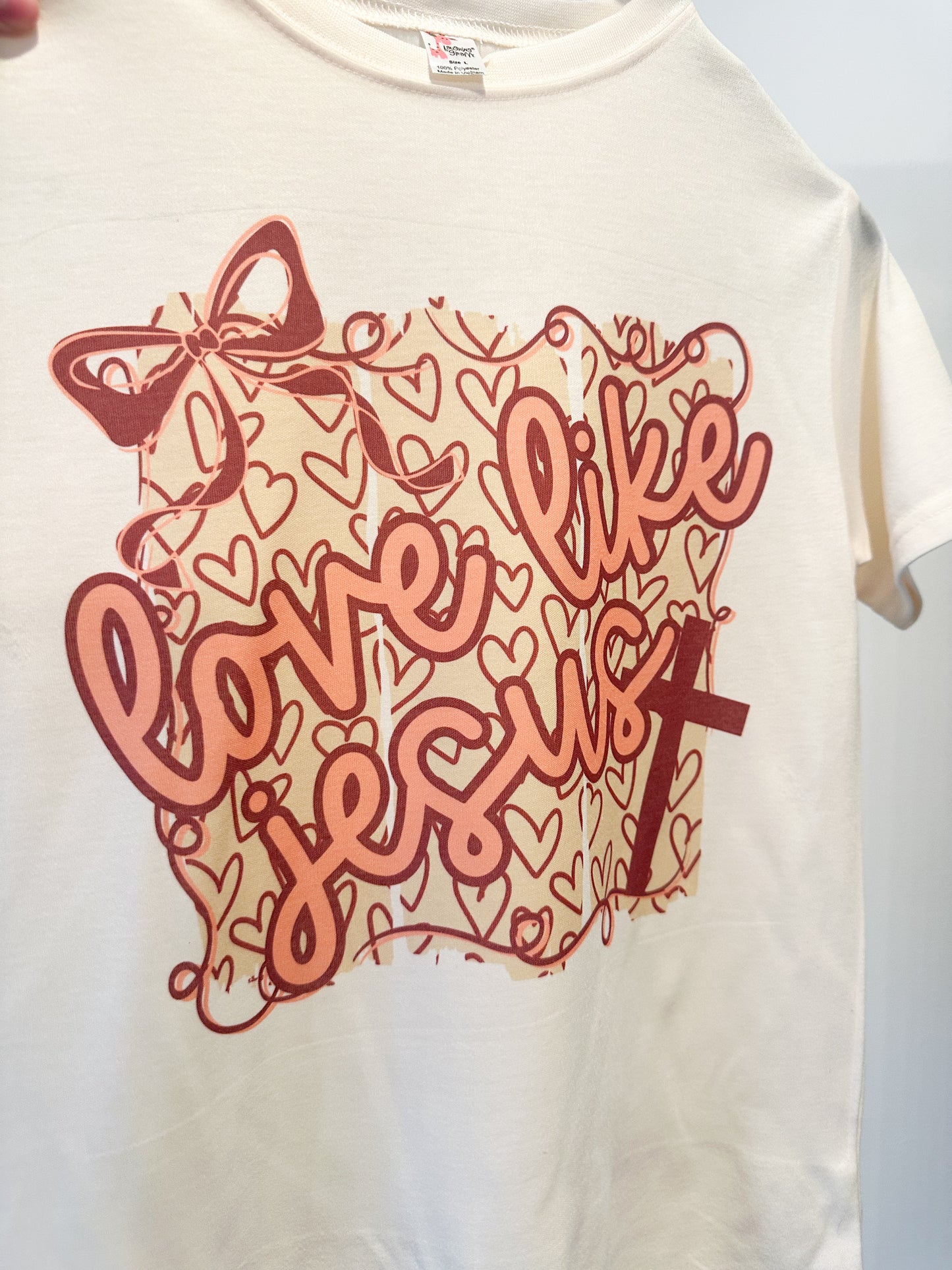 Love Like Jesus Hearts